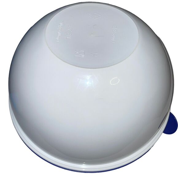 Tupperware 32 Cup Thatsa Mixing Bowl Large 2539A 2540A Blue White Vintage USA - Picture 5 of 12